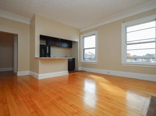 465 Park Dr, Boston, MA