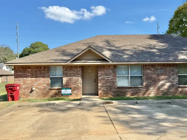 199 E Church St #A, Hallsville, TX 75650