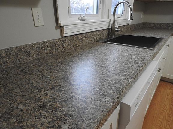 New everything (countertop, sink, faucet)