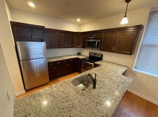 99-302 Pine St, Albany, NY 12207