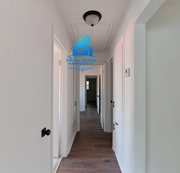 2908 Urban Ave — Photo 6