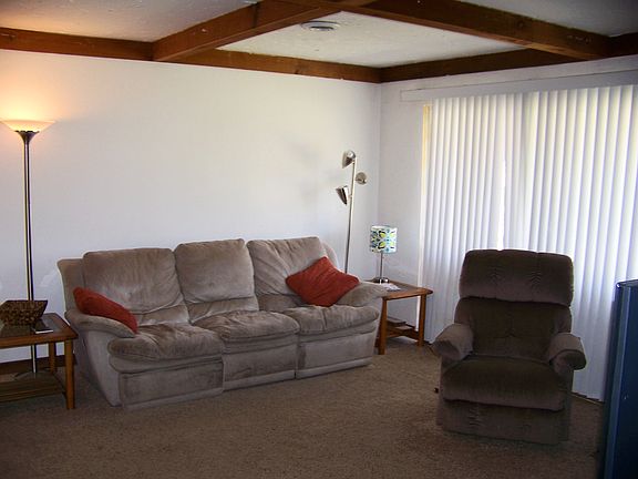 4th image of 8127 E Penway St