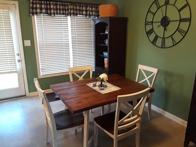 10702 Northington Ln — Photo 3