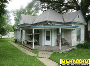 622 14th St, Auburn, NE 68305