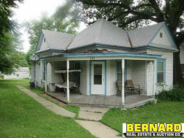 622 14th St, Auburn, NE 68305