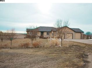 7254 Willow Ridge Dr, Windsor, CO 80550