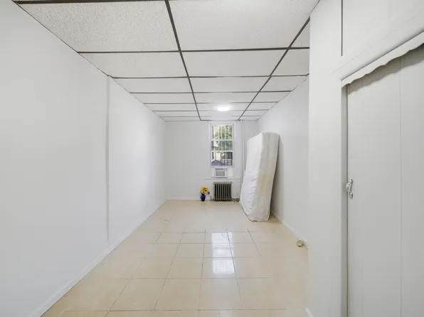 222 47th Street image 15 of 28