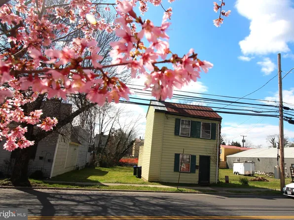 310 Charles St, Fredericksburg, VA 22401