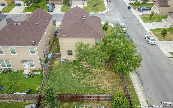 5th image of 9602 Pleasanton Pl