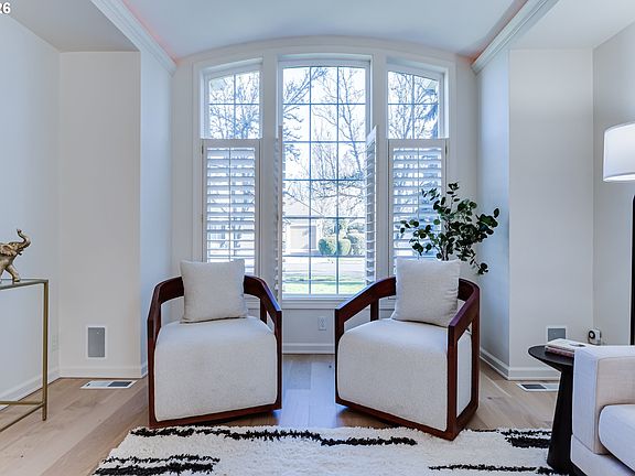 5th image of 3858 Mirror Pond Way