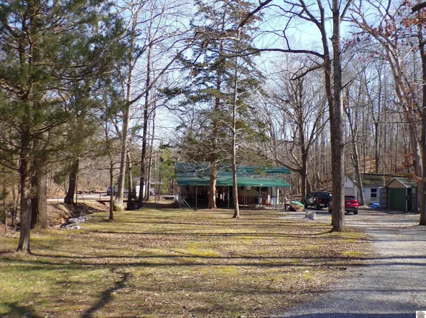 103 Tinsley Dr, Murray, KY 42071