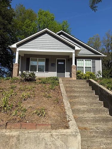 404 S Rose Ave Photo 1