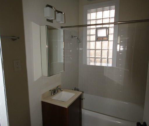 5th image of 4614 N Paulina St #4614302