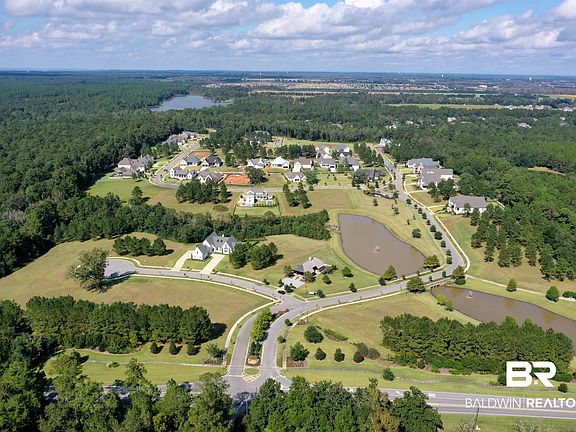 2nd image of 225 Mount Pleasant Blvd
