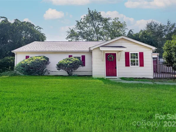 717 Perth Rd, Troutman, NC 28166