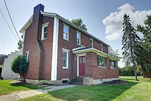 9556 Kenrick Rd Photo 1