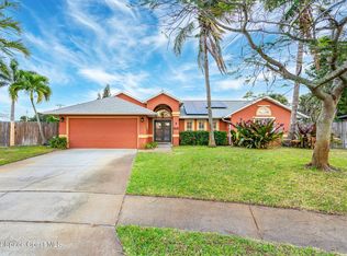 5 Indian Harbour Ct, Indian Harbour Beach, FL 32937