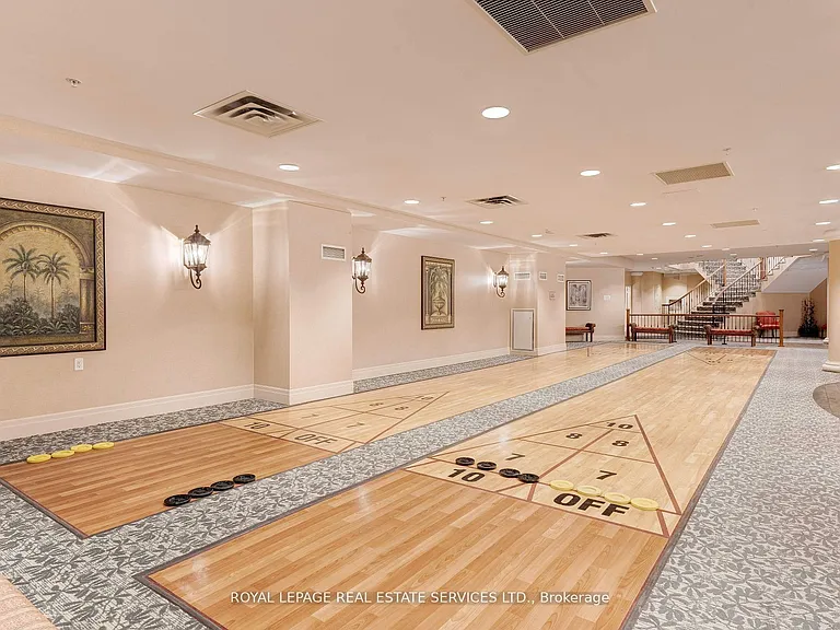 350 Princess Royal Dr #1705 — Photo 31