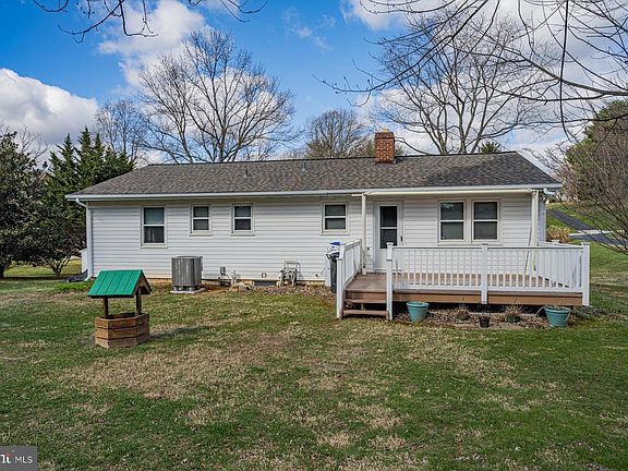 4th image of 3011 Glenvue Dr