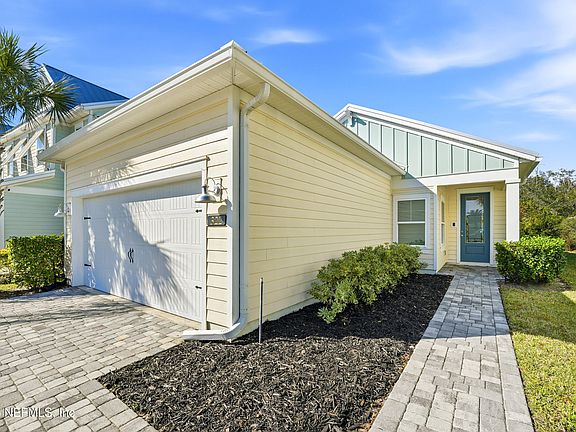 2nd image of 322 CLIFTON BAY Loop