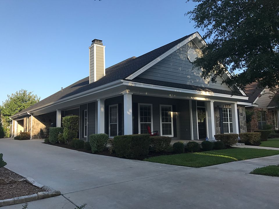 1st image of 2257 Gruene Lake Dr