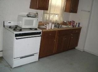 471 Grove St, Irvington, NJ 07111