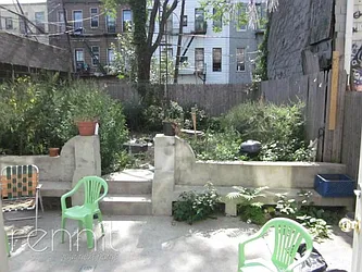 Rented by Rennit Inc.