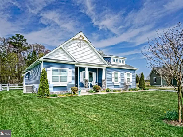 15215 Autumn Oaks Dr, Milton, DE 19968