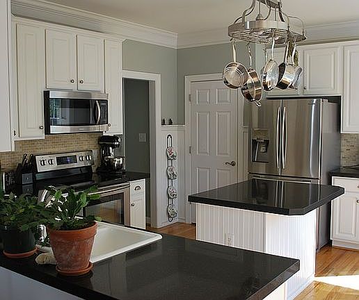 Kitchen appliances convey