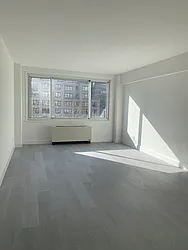 340 East 51st Street, #9B