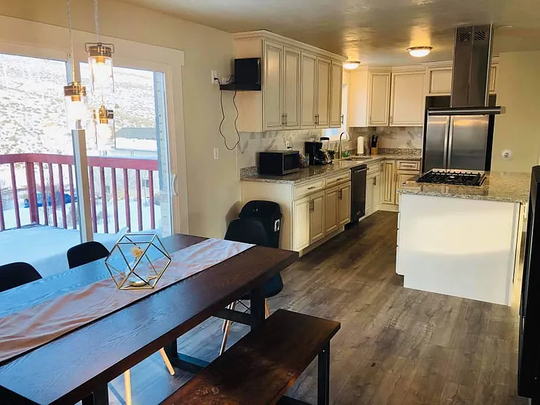 1794 Teal Dr — Photo 13