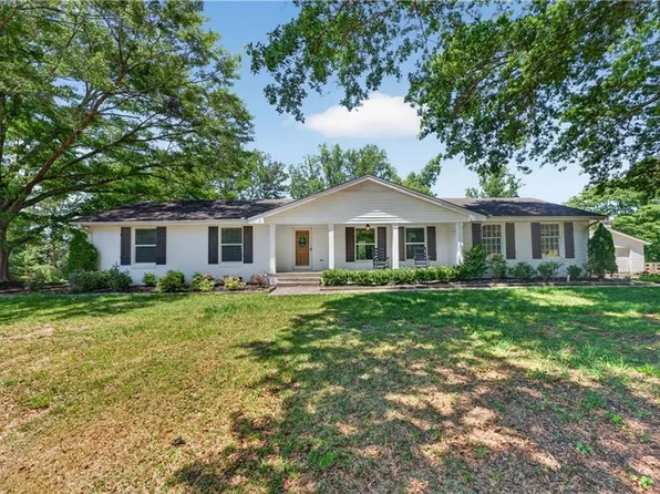 511 Bart Manous Rd, Canton, GA 30115