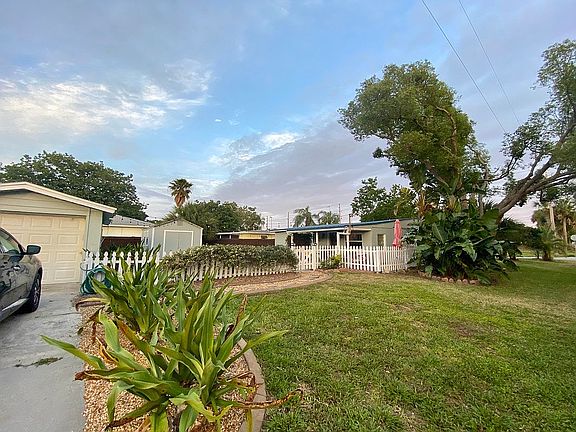 Garage to side door, shed