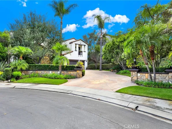 26 Peony Way, Coto De Caza, CA 92679