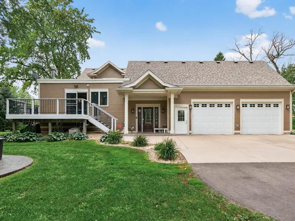 3303 Lake Elmo Ave N, Lake Elmo, MN 55042