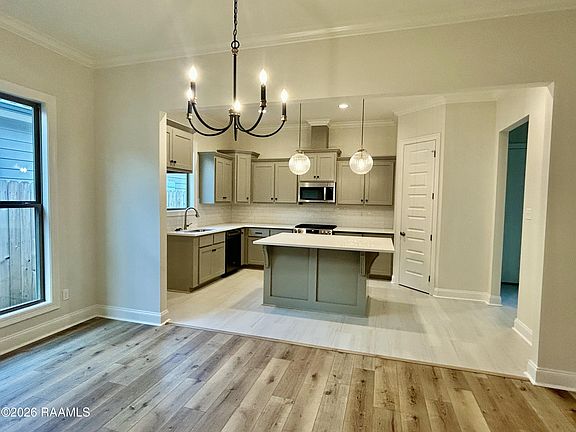 5th image of 400 Flores Ct Unit 3
