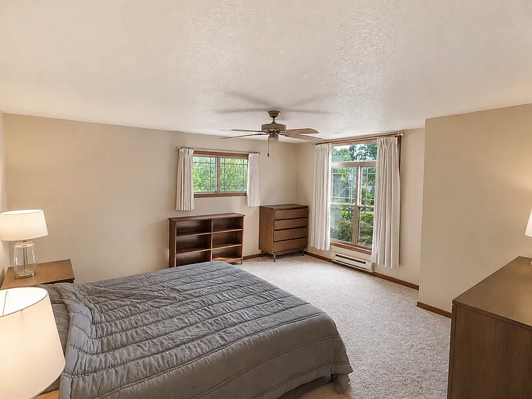 18825 Eagle Dr — Photo 12