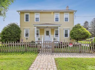 15 Old New Rd, Monmouth Junction, NJ 08852