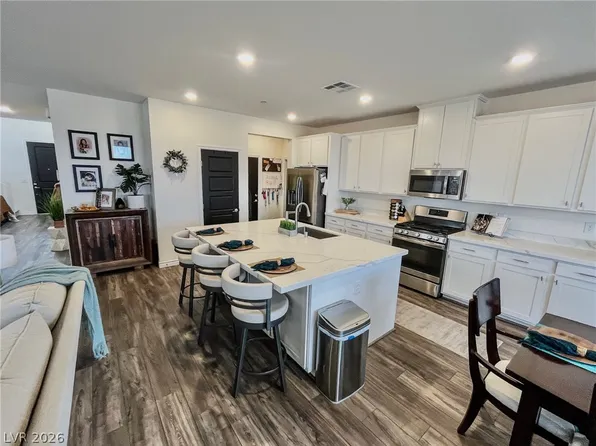 1288 Ventura Cliffs Ave, Henderson, NV 89012