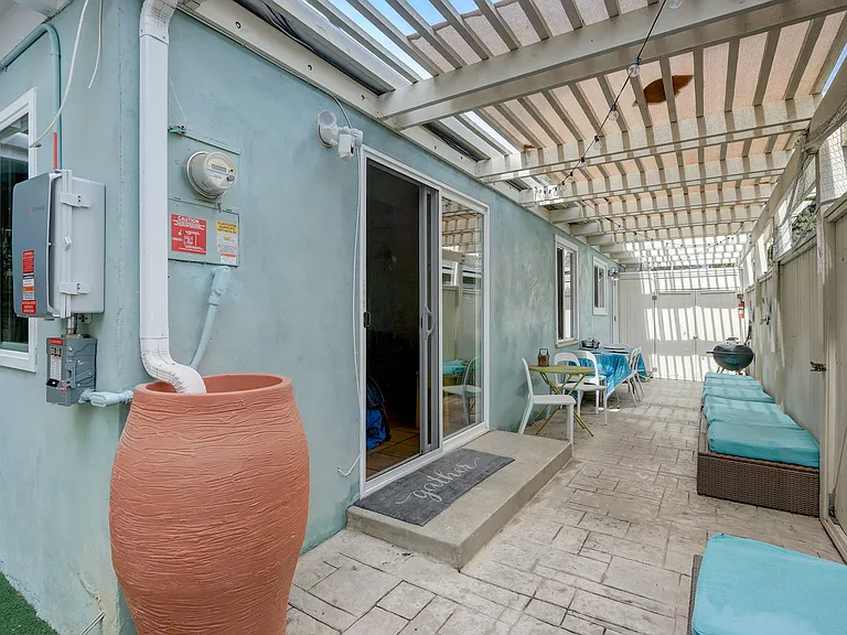 4020 Sequoia St #4020 — Photo 116