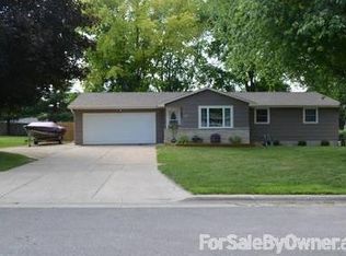 2452 Basswood St, Green Bay, WI 54313