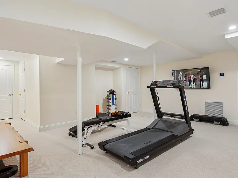 1620 Deerfield Rd — Photo 25