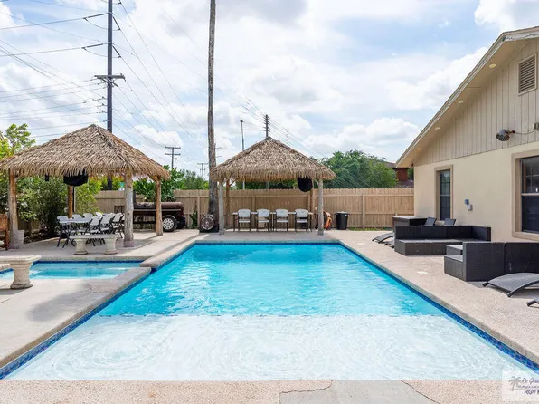 367 Creekbend Dr, Brownsville, TX 78521