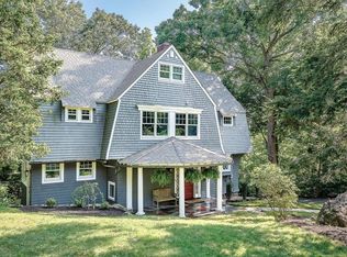 35 Gray Cliff Rd, Newton, MA 02459