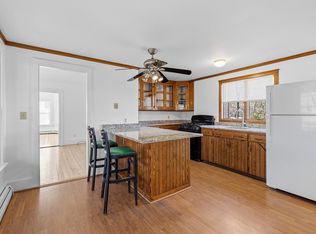10 Charles St, West Bridgewater, MA 02379