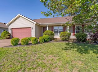 4099 Country Ridge Dr, Newburgh, IN 47630