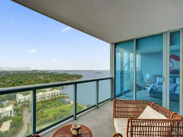 601 NE 36th St APT 2703, Miami, FL 33137