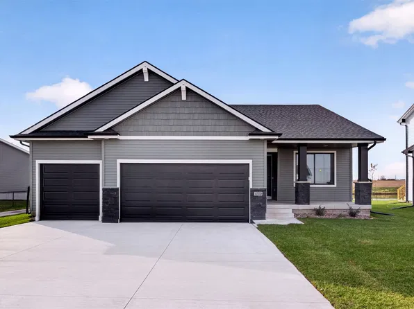 1000 Featherstone Ave NE, Bondurant, IA 50035