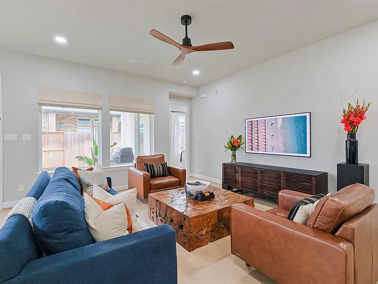 2310 Precision Ln — Photo 14