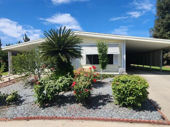 1300 W Olson Avenue #126, Reedley, CA 93654